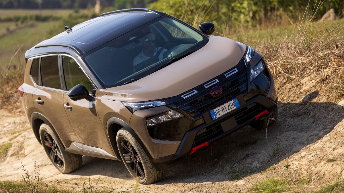 nissan x trail il suv familiare che sorprende fuori dall8217asfalto 8211 foto da Ilfattoquotidiano.it nissan x trail il suv familiare che sorprende fuori dall8217asfalto 8211 foto