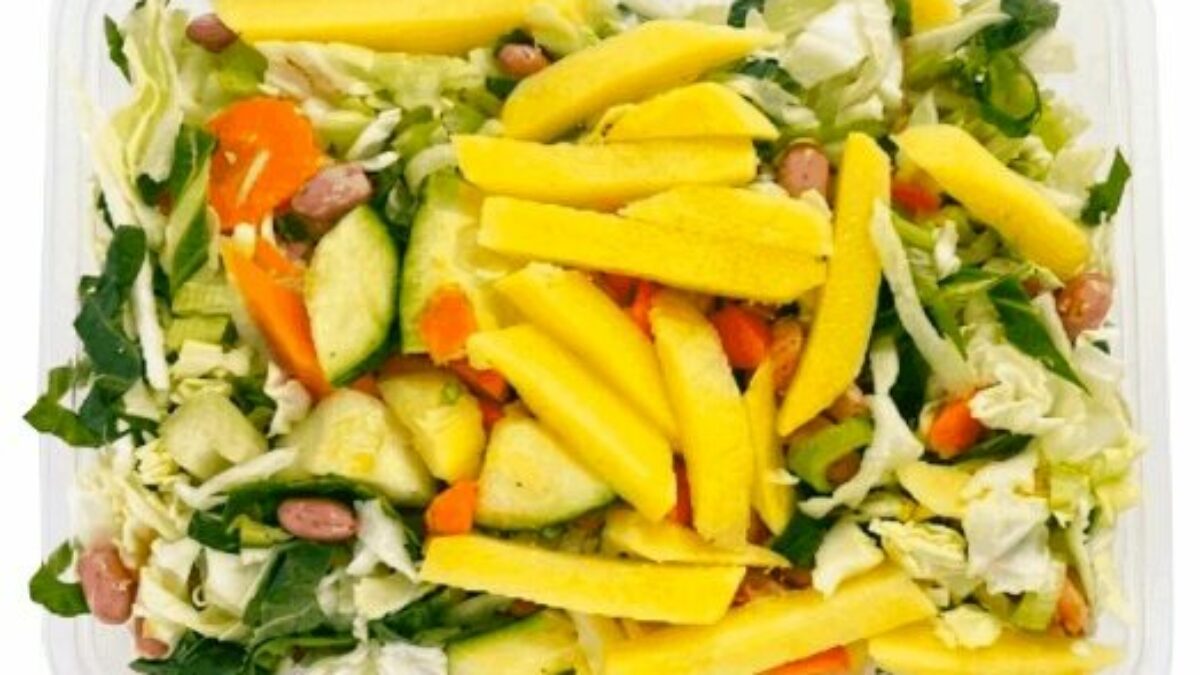 “Si invitano i consumatori allergici o intolleranti al sedano a non consumare il prodotto”: l’allerta del Ministero della Salute su un minestrone in commercio