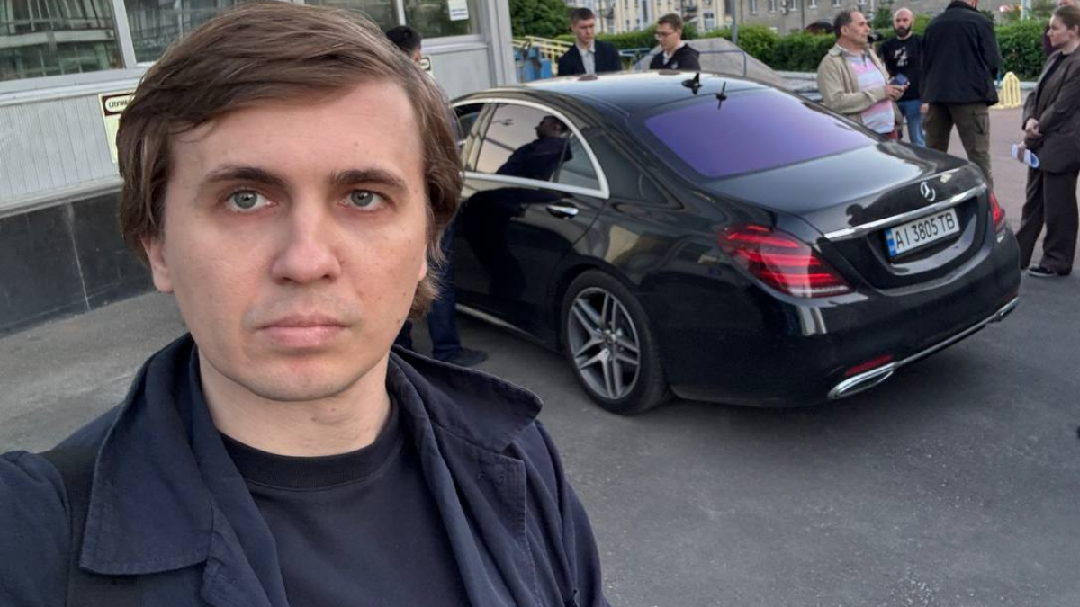 era a vienna sulle tracce dell8217ex procuratore generale latitante arrestato mykhailo tkach giornalista investigativo della ukrainska pravda da Ilfattoquotidiano.it era a vienna sulle tracce dell8217ex procuratore generale latitante arrestato mykhailo tkach giornalista investigativo della ukrainska pravda