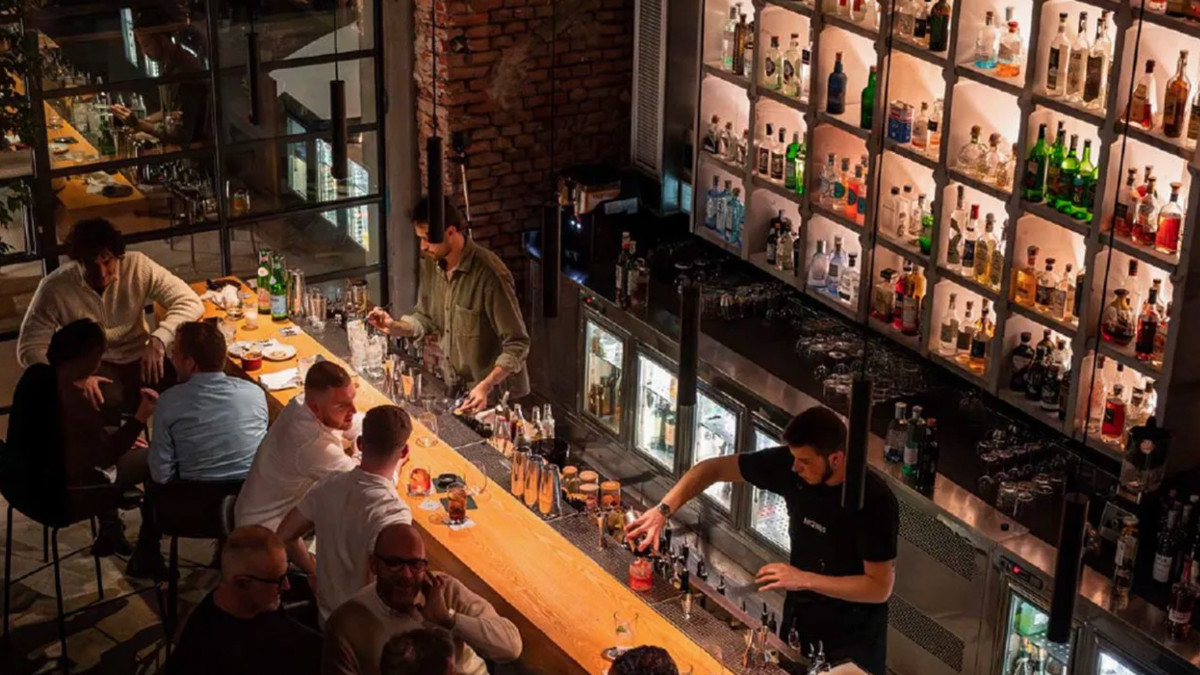 il secondo miglior bar del mondo 232 italiano moebius di milano dietro solo al bar leone di hong kong la classifica 2026 di world8217s 50 best bars da Ilfattoquotidiano.it il secondo miglior bar del mondo 232 italiano moebius di milano dietro solo al bar leone di hong kong la classifica 2026 di world8217s 50 best bars