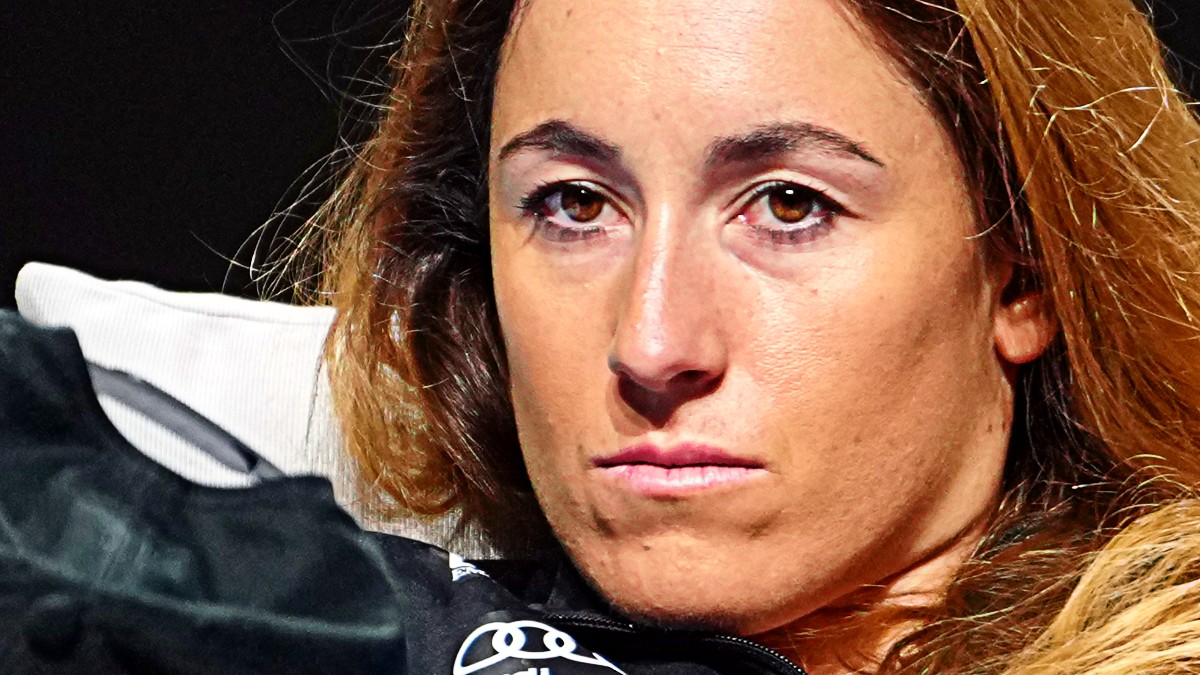 dovevo scandire le parole non mi venivano in mente ero molto rallentata nel camminare e poi questi dolori inenarrabili8230 il racconto di sofia goggia da Ilfattoquotidiano.it dovevo scandire le parole non mi venivano in mente ero molto rallentata nel camminare e poi questi dolori inenarrabili8230 il racconto di sofia goggia