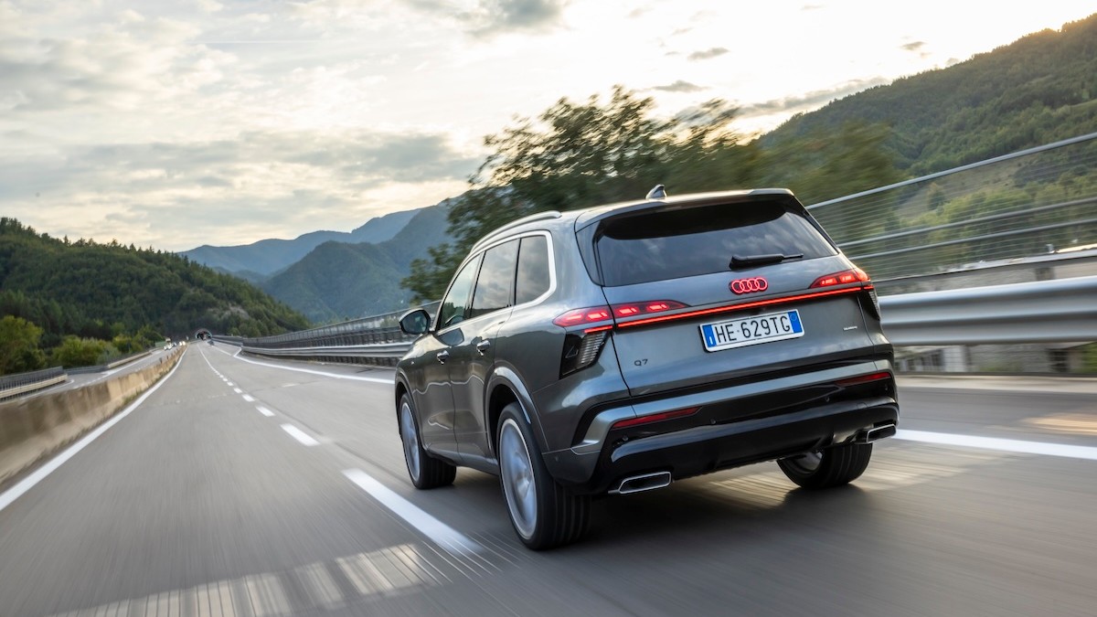 audi q7 la prova de il fattoit 8211 il gigante di lusso formato famiglia 8211 foto da Ilfattoquotidiano.it audi q7 la prova de il fattoit 8211 il gigante di lusso formato famiglia 8211 foto