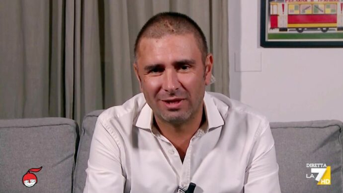 Di Battista ora lancia raccolta fondi per Cuba