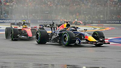 Copertina di Formula 1 a Singapore, Verstappen domina anche la gara lunga. Leclerc 2°, Antonelli sul podio: ad Austin il primo match point | Ordine d’arrivo e nuova classifica