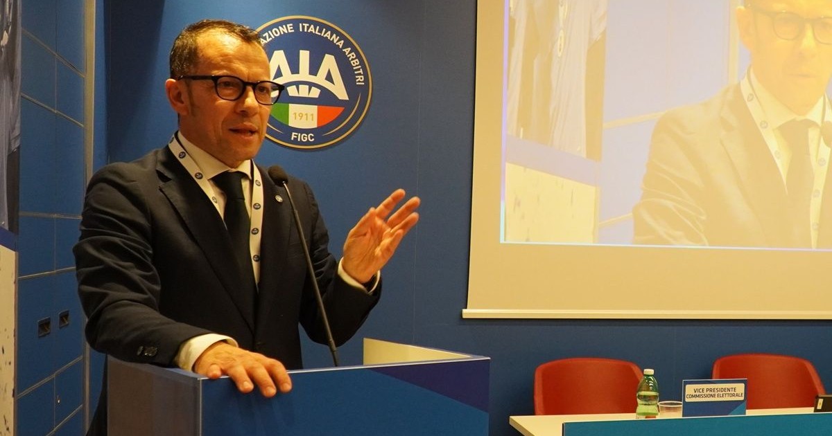 arbitri si cambia ancora 4 volte nell8217ultimo lustro il nuovo presidente 232 massini ma l8217associazione resta spaccata a met224 da Ilfattoquotidiano.it arbitri si cambia ancora 4 volte nell8217ultimo lustro il nuovo presidente 232 massini ma l8217associazione resta spaccata a met224