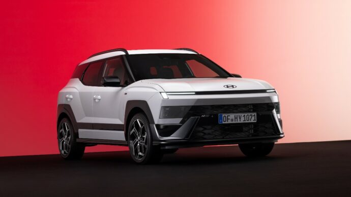 Hyundai Bayon, a Parigi debutta la terza generazione. Più grande e presto anche full hybrid – FOTO