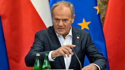 Copertina di “Putin colpirà i capi della difesa”. Roma nega. Varsavia ferma sospetto attentatore di Tusk