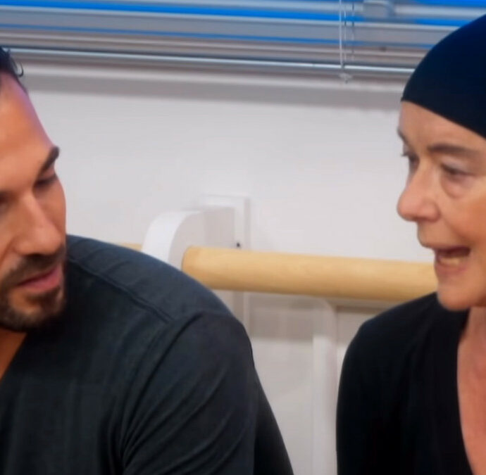 “Nei reality tutti raccontano quanto sono forti e bravi. Che rottura di cogl****! Non interessa a nessuno questa roba qua. Interessa il carattere estremo delle donne”: così Monica Guerritore, che vince la puntata di Ballando con Le Stelle
