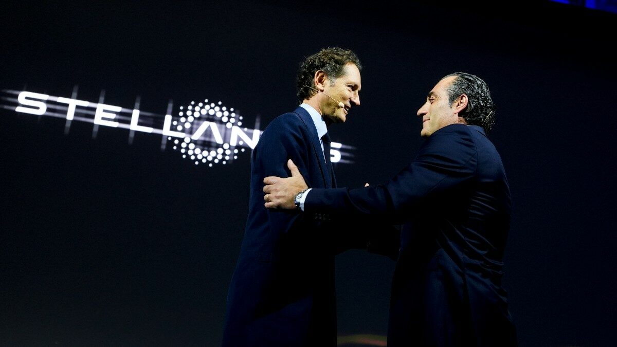 stellantis apre a un secondo modello per mirafiori ma batte cassa il governo ci aiuti su costi energia e logistica da Ilfattoquotidiano.it stellantis apre a un secondo modello per mirafiori ma batte cassa il governo ci aiuti su costi energia e logistica