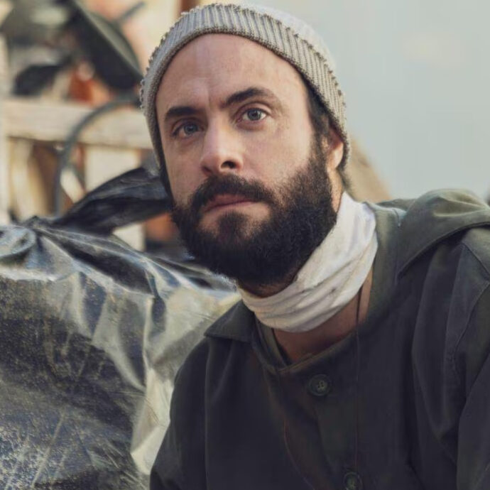 “Quando papà ha iniziato a star male mi sono sentito perso e ho chiesto aiuto alle persone vicine e allo psicologo. Mi sono sentito stanco delle voci che mi assillavano”: parla Alessio Vassallo