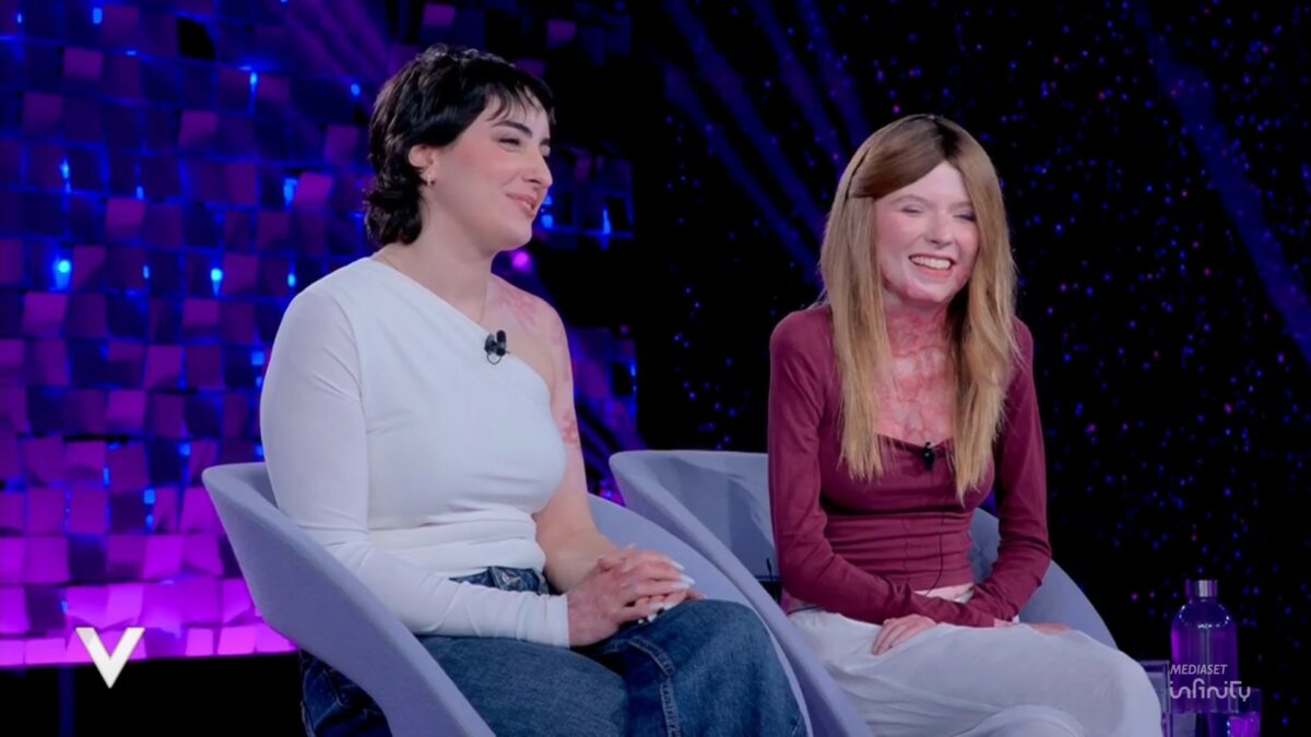 “Ricordo solo di aver pensato di morire e di averlo detto”. “Mi guardavo le mani, tremavo dal freddo e urlavo acqua”: le testimonianze di Francesca e Sofia, sopravvisute al rogo di Crans-Montana
