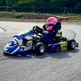 Copertina di Maxi-squalifica per la bambina prodigio di 5 anni: è stata bandita dalle gare di kart di tutto il mondo