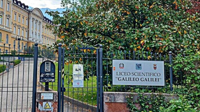 Trento, 70 professori su 87 boicottano le gite scolastiche: “Non siamo più disposti a lavorare senza un riconoscimento”