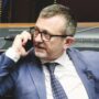 Copertina di Chat Delmastro, la destra contro il ricorso di Dori
