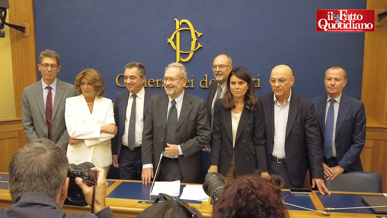 sei punti per dichiarare il melonellum incostituzionale pronti 30 ricorsi contro la legge elettorale rischio di votare con questa legge in caso di elezioni anticipate da Ilfattoquotidiano.it sei punti per dichiarare il melonellum incostituzionale pronti 30 ricorsi contro la legge elettorale rischio di votare con questa legge in caso di elezioni anticipate
