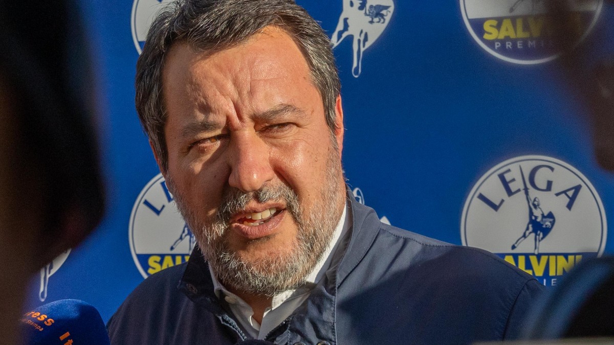 lega salvini si dimette in vista del congresso e annuncia un nuovo simbolo il mondo cambia da Ilfattoquotidiano.it lega salvini si dimette in vista del congresso e annuncia un nuovo simbolo il mondo cambia