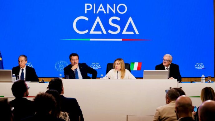 “In un anno 60mila case popolari”. Ecco la prima bugia del Piano Casa