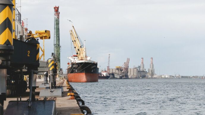 Da Trieste in giù: tutte le banchine prestate alla guerra