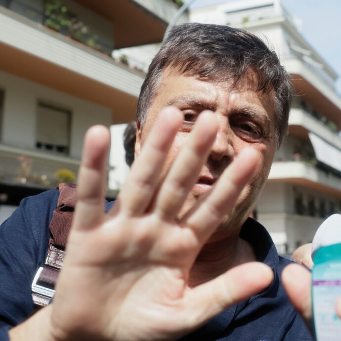 Valter Lavitola cacciatore di potenti. La vita spericolata e le relazioni pericolose fra i segreti di due repubbliche