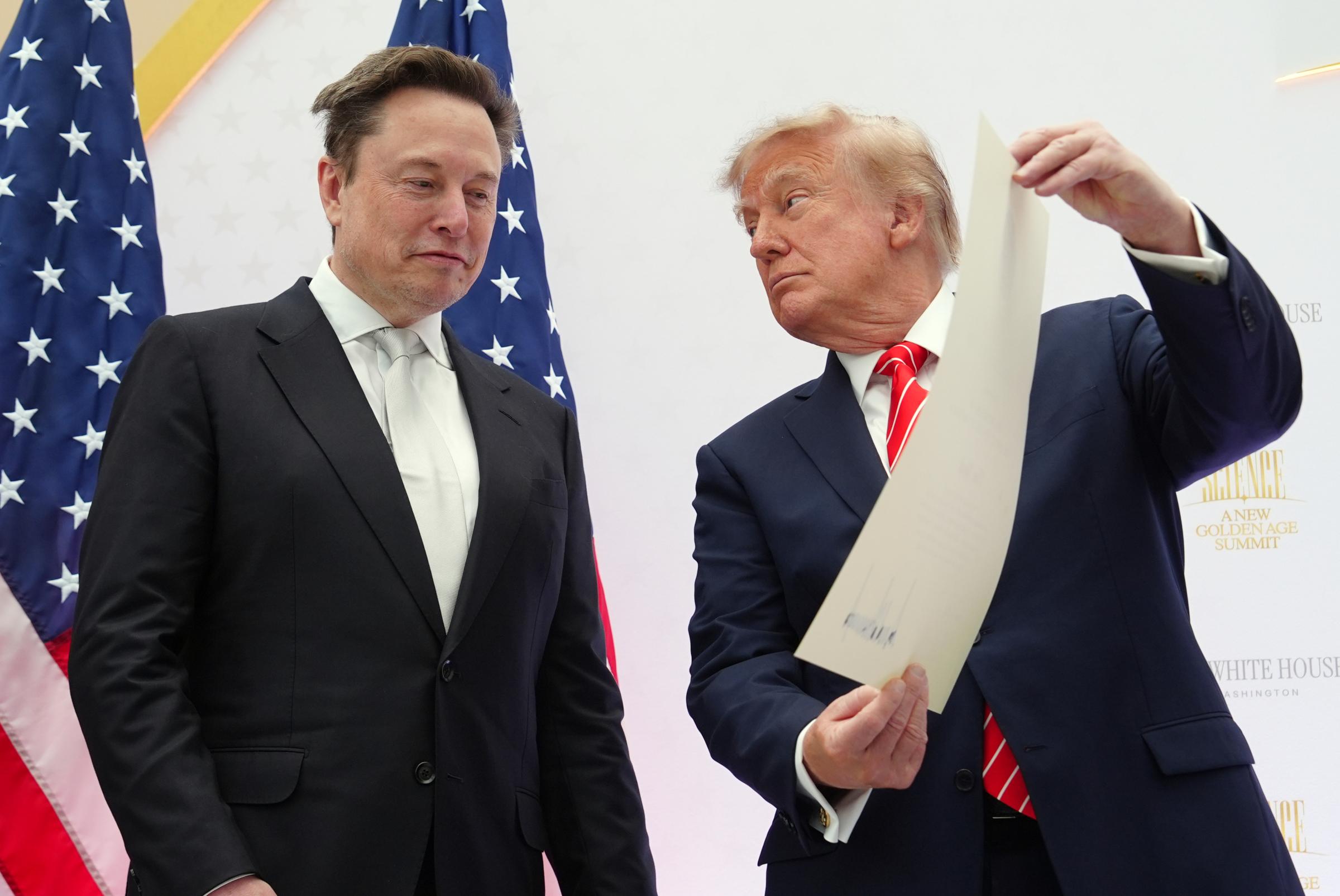 Starlink limitato in Ucraina: Musk indica Trump, Zelensky chiede ripristino