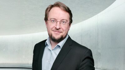 Copertina di Hyundai, Martinet: “Il futuro è da inventare, noi abbiamo la forza per farlo”