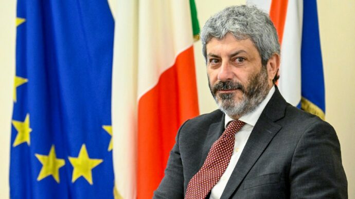 Autonomia Decaro e Fico annunciano ricorso