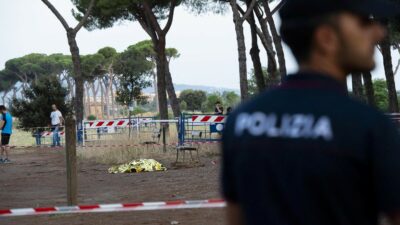 Copertina di “Comanda ancora dalla cella”.  I pm antimafia vogliono il boss Senese al carcere duro