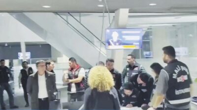 Copertina di Turchia, blitz polizia nella sede della principale tv d’opposizione
