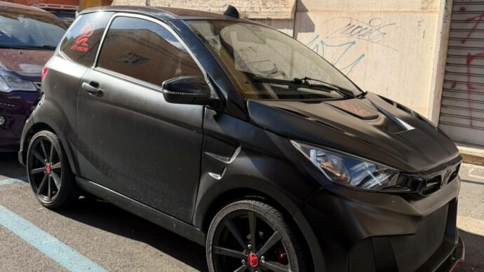 Banda delle minicar, come sono stati “incastrati” i minori e ritrovata l’auto: il meccanico testimone e l’app di parental control