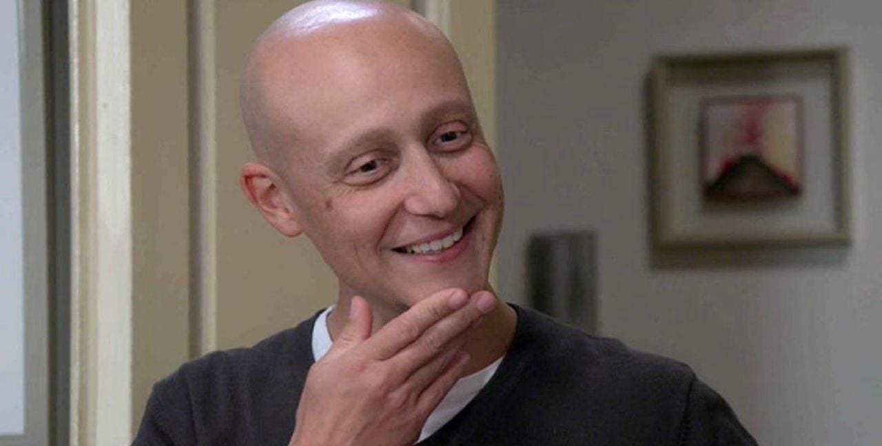 “A Un Posto Al Sole stavo attraversando un periodo difficile con l’alopecia. Per cinque anni sono uscito dalla soap. A me è iniziata quando avevo 16 anni, andava e veniva”: parla Francesco Vitiello