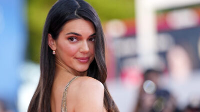Copertina di “Uscire con qualcuno sarebbe più facile se fossi lesbica. Gli uomini fanno schifo”: lo rivela Kendall Jenner