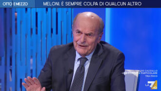 Copertina di Bersani a La7: “Io federatore del centrosinistra? No, bisogna puntare sulle nuove generazioni. Si facciano le primarie in grazia di Dio”