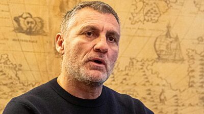 Copertina di “Ho dormito con mia mamma per 15-20 giorni, ho pianto tutte le sere. Come sono atterrato a Pisa, non ho mai più pianto”: parla Christian Vieri