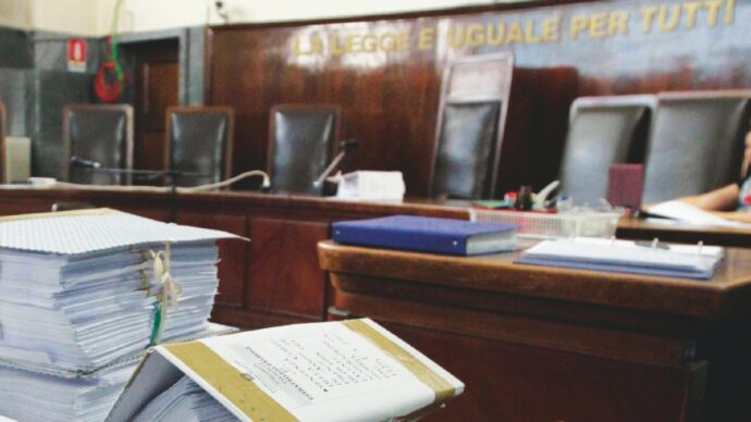Il carovita manda in crisi i tribunali: al Nord tre impiegati su quattro rinunciano al posto fisso