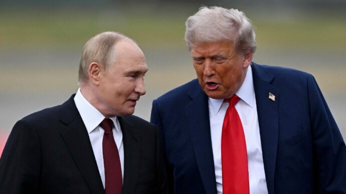 Minaccia Usa a Zelensky: “Via l’intelligence”. A Kiev sono finite anche le scorte di Patriot