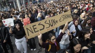 Copertina di Le violenze? È colpa dei vandali! La strada comoda dei benpensanti