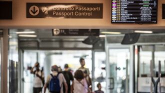 Copertina di Voli nel caos: se non è un attacco hacker, allora è peggio