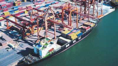 Copertina di Ravenna, cade il segreto sulle armi: i traffici del porto saranno pubblici