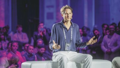 Copertina di “Prove acquisite illegittimamente”: i legali di Elkann provano a far saltare il processo