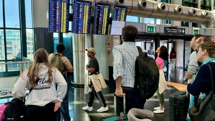 La rete radar si blocca, aeroporti vanno in tilt. E Salvini accusa Tim