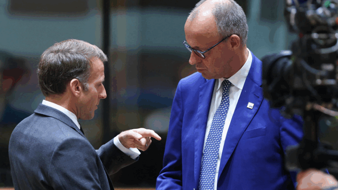 Accordo Francia-Germania “per garantire il futuro dell’auto europea”. Ma con meno vincoli si rischia di rallentare gli investimenti nell’elettrico