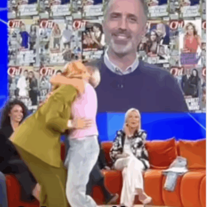 “Mi hai perdonata? Mi ha detestata per anni, sono stata proprio cattiva, ma era una situazione inevitabile…”: Antonella Elia e Rita Rusic fanno pace a La Volta Buona, ma poi cadono rovinosamente a terra