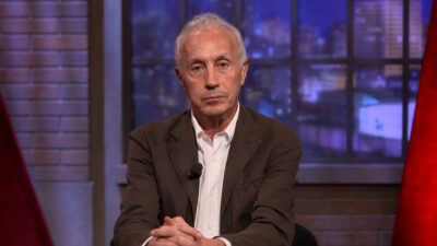 Copertina di Travaglio sul Nove: “Le proteste degli studenti sono la resa dei conti di una politica lontana dalle esigenze delle persone”
