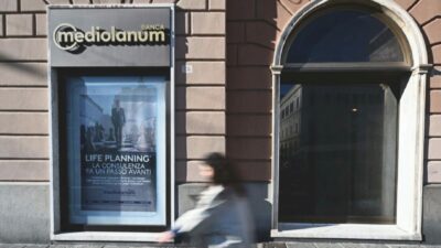 Copertina di Banche, il no a nuove tasse di FI e i 710 milioni di utili  Mediolanum per Fininvest