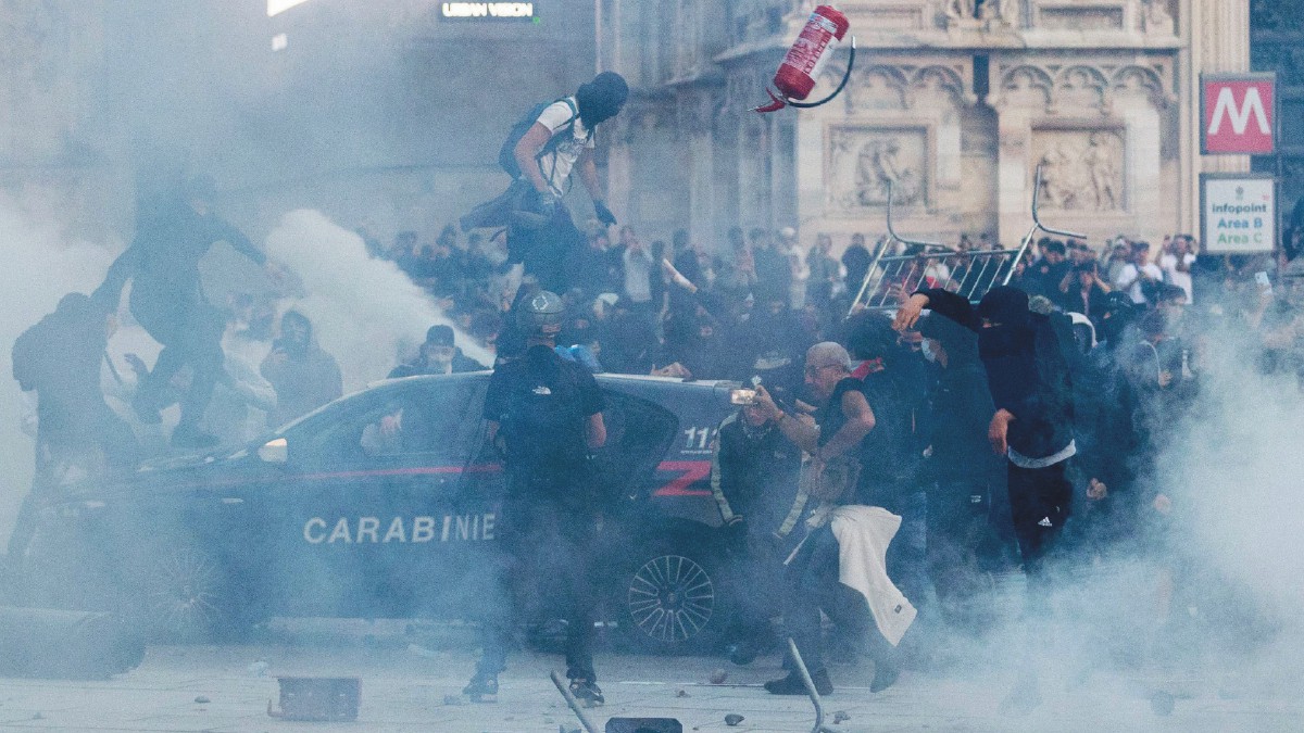 sicurezza milano dopo le proteste e gli incidenti il governo valuta anche l8217uso dell8217esercito in strada da Ilfattoquotidiano.it sicurezza milano dopo le proteste e gli incidenti il governo valuta anche l8217uso dell8217esercito in strada
