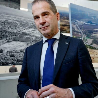 Copertina di Vendita di Autostrade a Cdp, 11 indagati per truffa: coinvolti l’ex Ad Tomasi e l’ex senatore Rossi