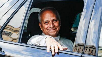 Copertina di “Un ottimo segnale per il recupero”, lo pneumologo sulle dimissioni di Papa Leone XIV dopo l’intervento al polmone