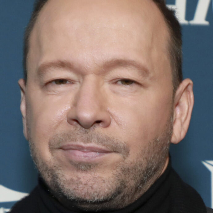 “Eravamo in fase di decollo, ma non siamo riusciti a staccarci da terra e la pista è finita. Questi piloti ci hanno salvato la vita”: Donnie Wahlberg e l’incidente con il suo aereo privato