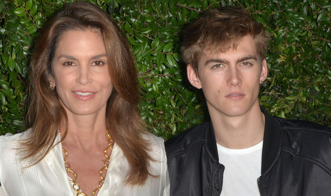 abbiamo il cuore a pezzi per aver perso il nostro amato figlio siamo orgogliosi della sua gentilezza e vulnerabilit224 il toccante messaggio di cindy crawford da Ilfattoquotidiano.it abbiamo il cuore a pezzi per aver perso il nostro amato figlio siamo orgogliosi della sua gentilezza e vulnerabilit224 il toccante messaggio di cindy crawford