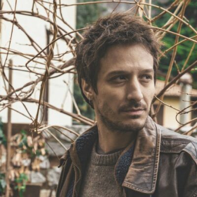 Copertina di Dario Aita: “Sorrentino genio stronzo  e Battiato un dono mistico”